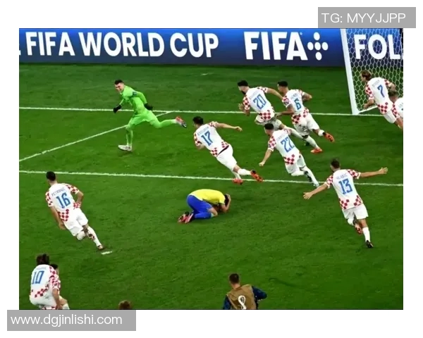 足球明星的精彩动作解析与技巧分享让你领略足球魅力与激情